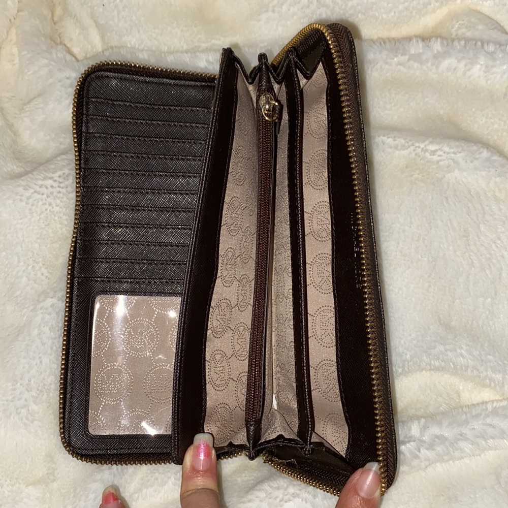 MK Wallet - Picture 6 of 8